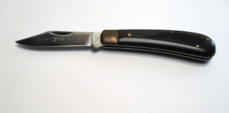 Vintage Jack Knife, Zenith Radio Logo