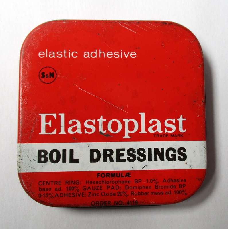 Vintage Elastoplast Elastic Adhesive Boil Dressing Tin