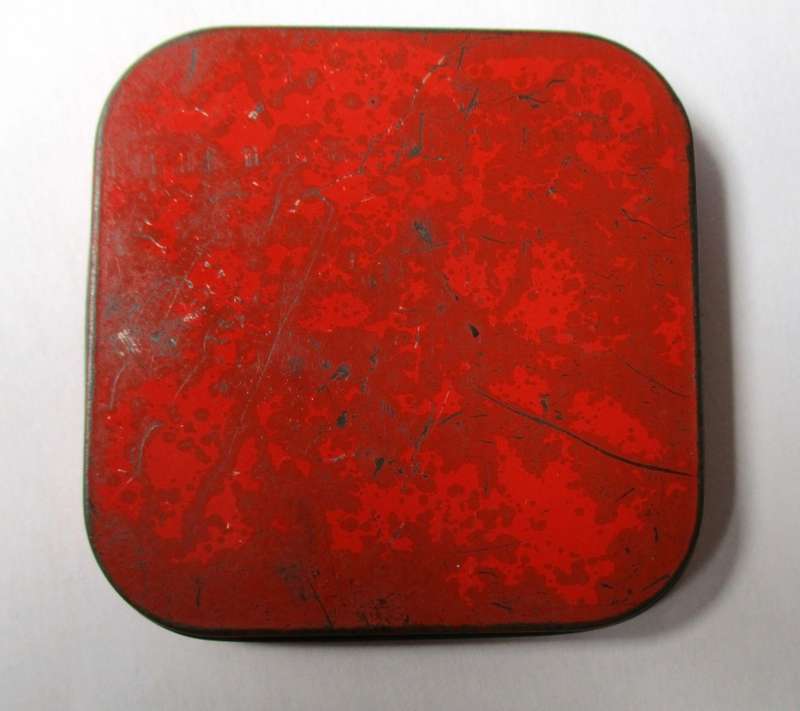 Vintage Elastoplast Elastic Adhesive Boil Dressing Tin
