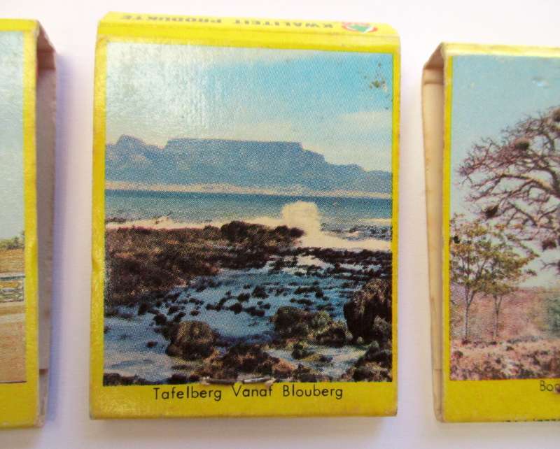 Vintage Spar Match Books / Matches - Boerebeskuit / Glamour Stockings & Canned Fruits