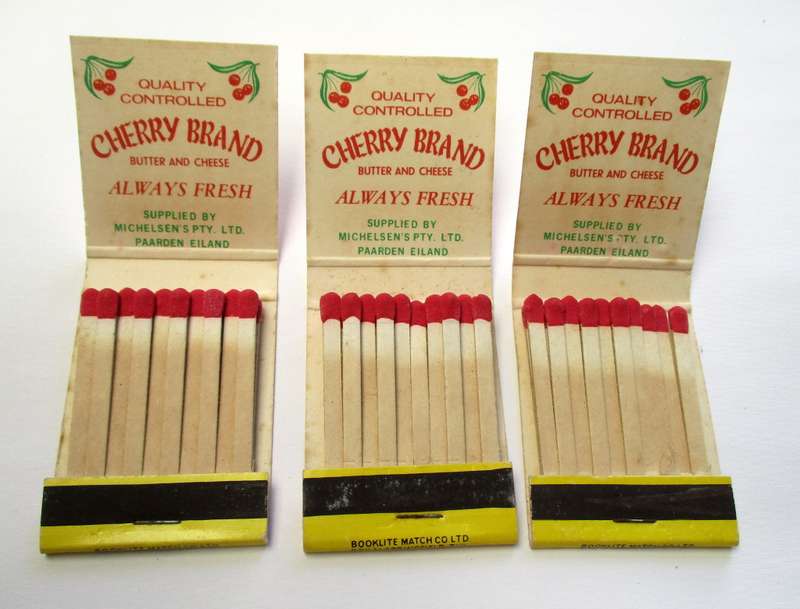 Vintage Spar Match Books / Matches - Boerebeskuit / Glamour Stockings & Canned Fruits