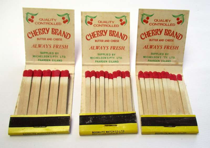 Vintage Spar Match Books / Matches - Boerebeskuit / Glamour Stockings & Canned Fruits