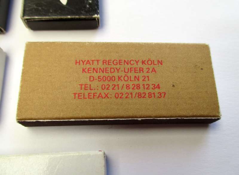 Lot of vintage Match Boxes - Bonn / Berlin etc.