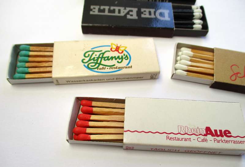 Lot of vintage Match Boxes - Bonn / Berlin etc.