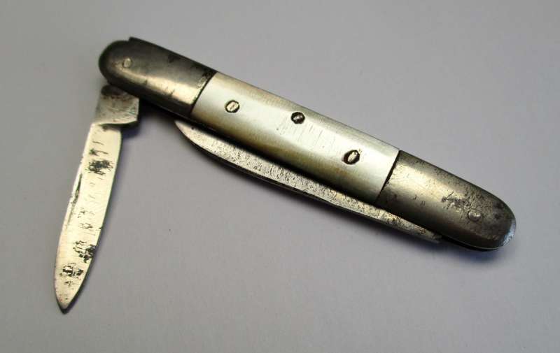 Small Antique / Vintage real Mother of Pearl Folding Knife - probably German made.