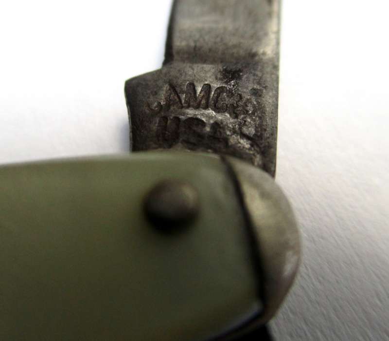 Vintage miniature USA CAMCO folding knife / fob knife / key chain knife