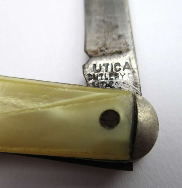 Vintage small `Teardrop` USA, Utica Cutlery Co., Folding knife / Fob knife / key chain knife