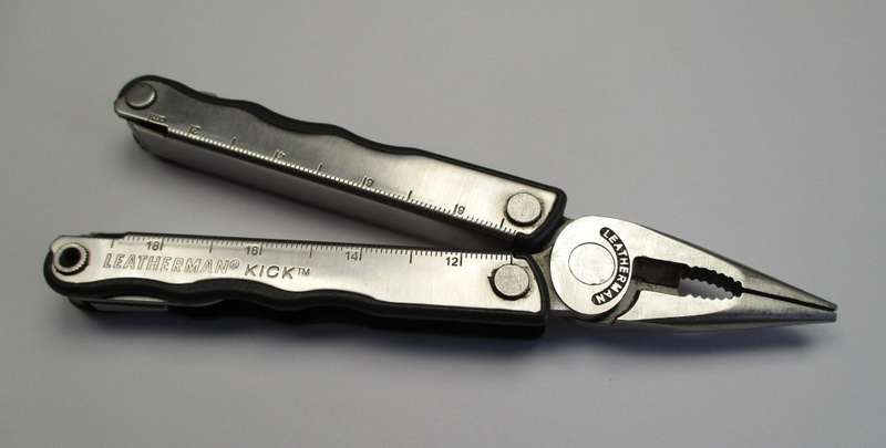Leatherman Kick Multitool USA