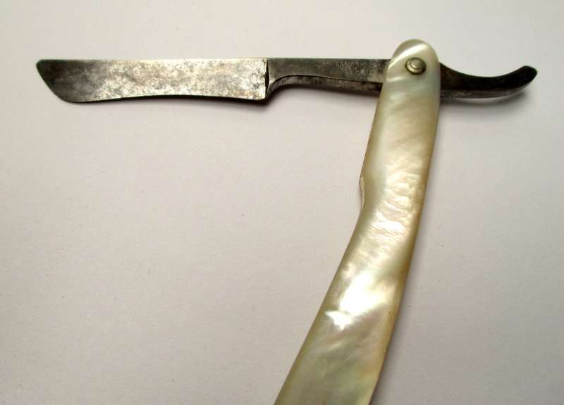 Antique Robert Klaas Cut Throat Razor - Genuine Mother of Pearl - Marked Prussia