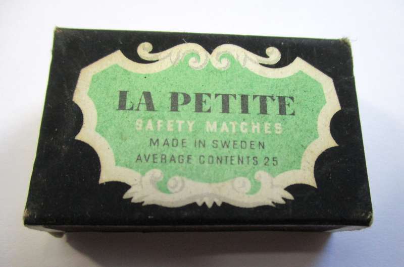 Vintage `La Petite` Matches, made in Sweden