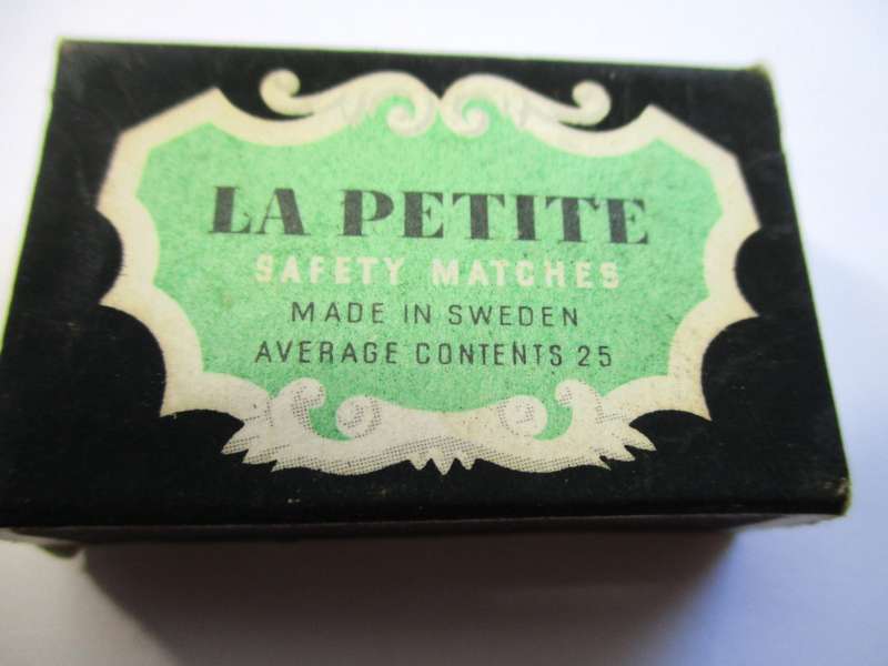 Vintage `La Petite` Matches, made in Sweden