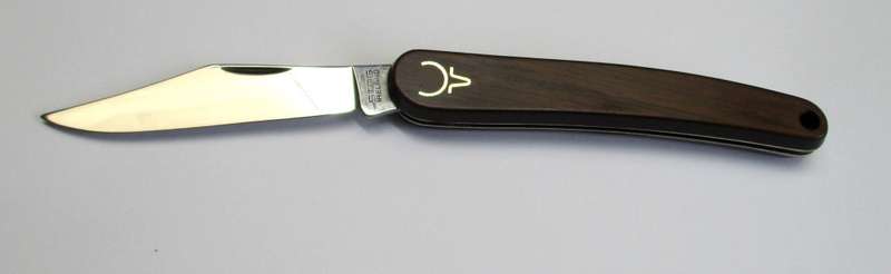 Vintage Folding knife / pocket knife / jack knife. Marked -  Stag, Ireland.