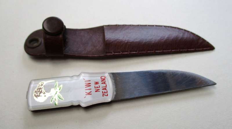 Vintage KIWI - New Zealand Letter Opener - small knife in sheath