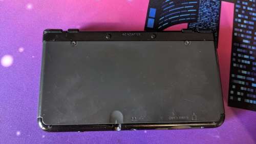 Black New Nintendo 3DS with Original Coverplates