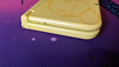 Limited Edition Yellow Pikachu New Nintendo 3DS LL/XL