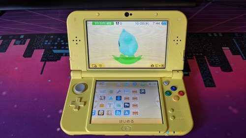 Limited Edition Yellow Pikachu New Nintendo 3DS LL/XL