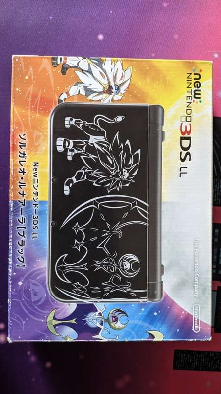 Nintendo New 3DS XL/LL Solgaleo Lunala Black Edition