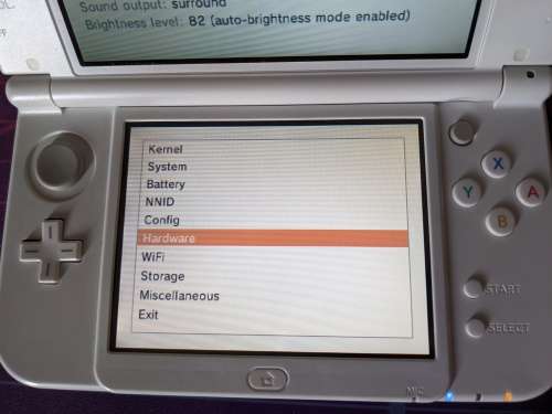 New Nintendo 3DS XL / LL White - Top IPS
