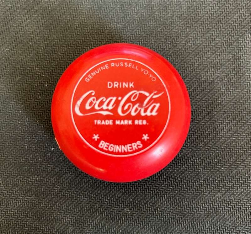 Coca Cola Russell Beginner yoyo from 1966