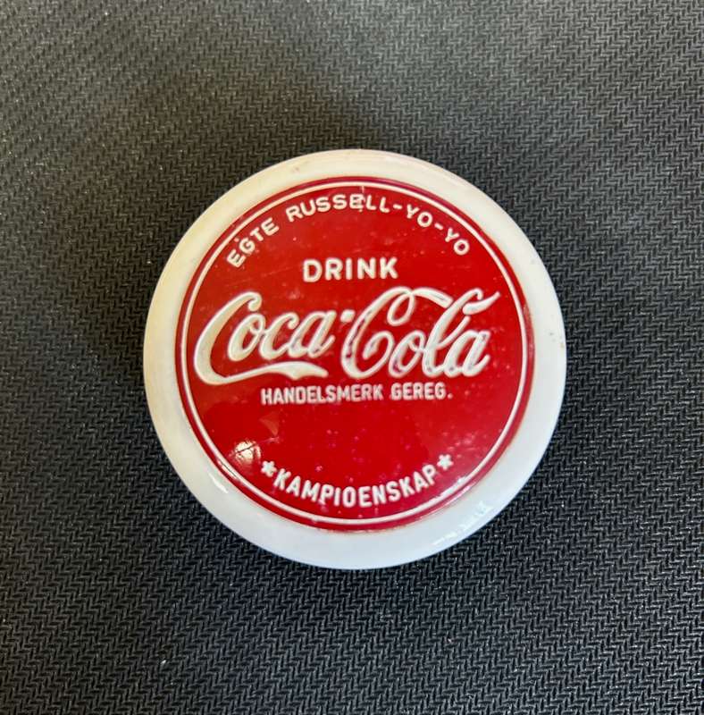 Coca Cola Russell Yoyo Afrikaans version