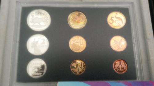 AWESOME !Sought After 2000 Proof Set Value R1500