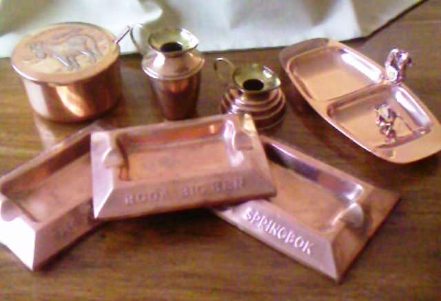 COLLECTION OF COPPER ITEMS