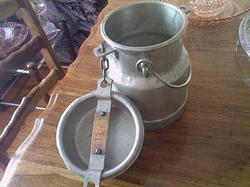 OLD CREAM CAN