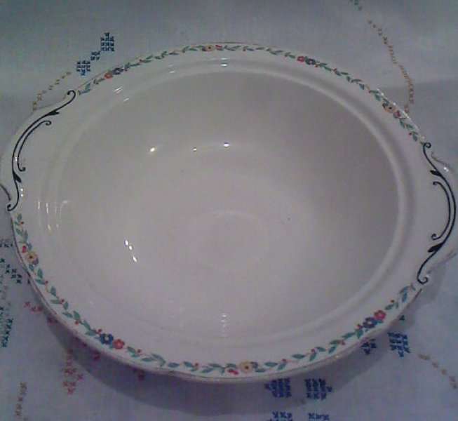 GRINDLEY VEGETABLE BOWL
