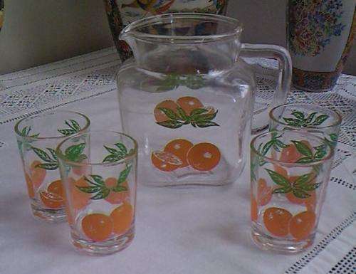 ORANGE JUICE JUG + 4 GLASSES FOR TOTS