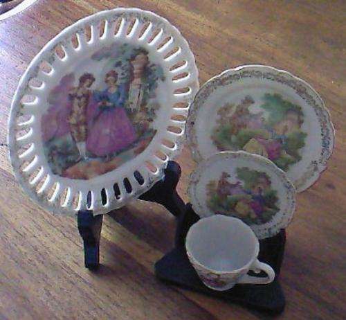 4-pc (MINIATURE) CAKE PLATE and TRIO plus WOODEN DISPLAY STANDS (RELISTING)