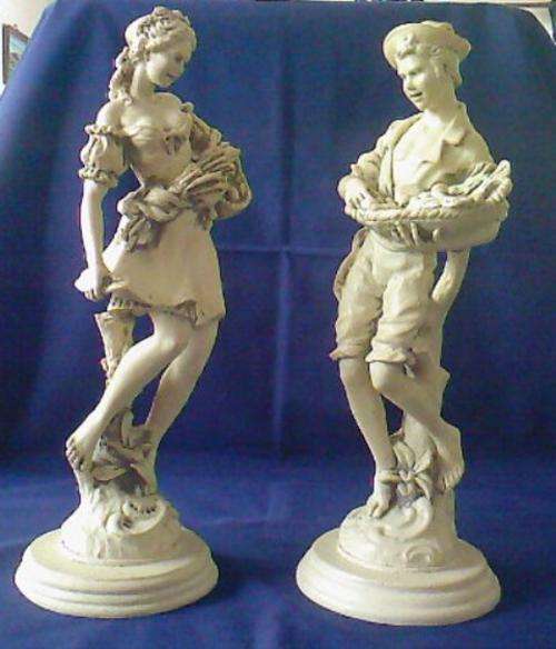LOVELY PAIR OF LARGE IVORY COLOURED RESIN FIGURINES