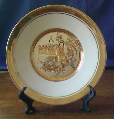 'GIRL'S DOLL DAY FESTIVAL' CHOKIN PLATE (JAPANESE FLORAL CALENDAR)