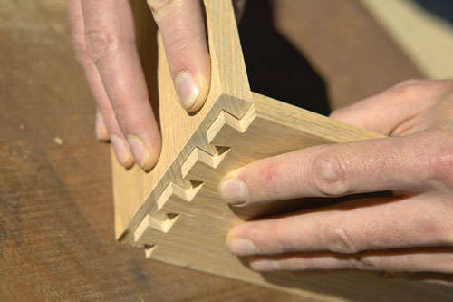13 WOODWORK E-Books Collection on CD for PC or Any E-book Reader INC  Software