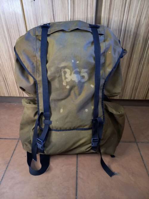 SADF '83' field pack Army military