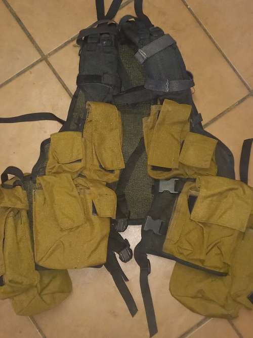 SADF Pattern 83 battle jacket (very hard to find) very good condition