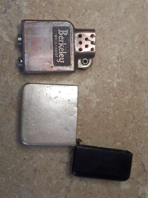 WW2 Rare vintage Berkeley windproof lighter Made in USA