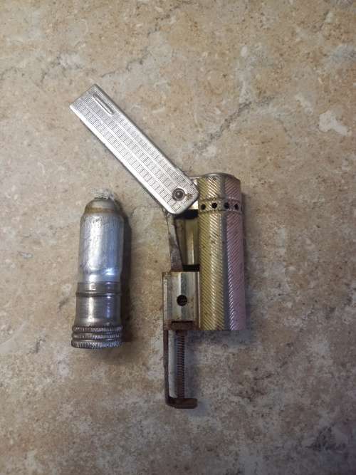 Vintage Imco Triplex Junior 6600 Lighter. Made in Austria  Needs flint as gas