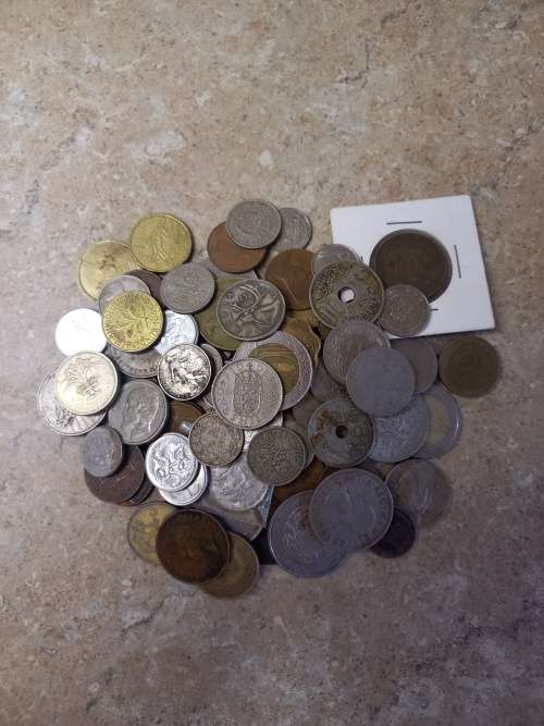 100 off mixed world coins unsorted