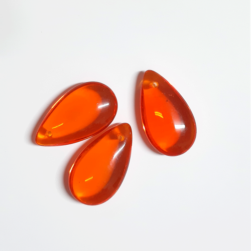 TEARDROP Glass Beads ***CLEAR*** (sold separately)