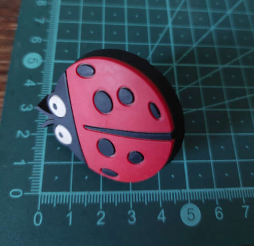Ladybug cupboard / drawer knobs (Set with 6) - like new!