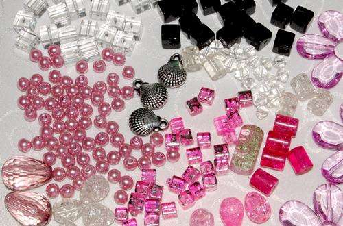 BEADS LOT