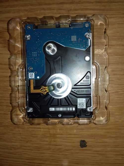 Seagate ST1000LM035 1TB SATA Hard Drive