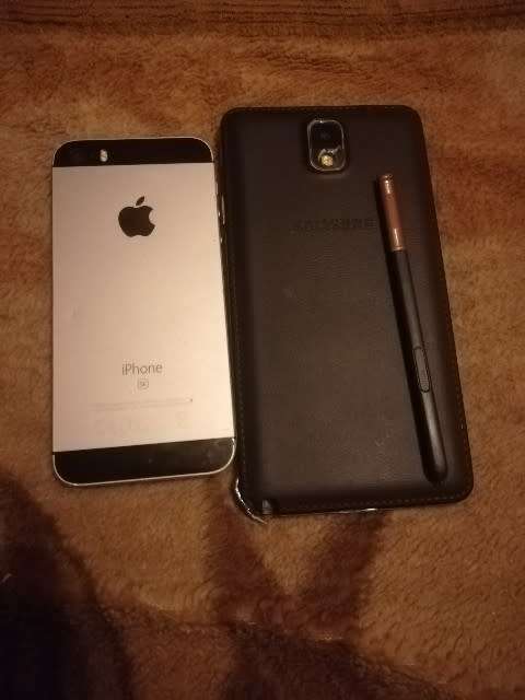 Iphone SE &  Samsung Note 4