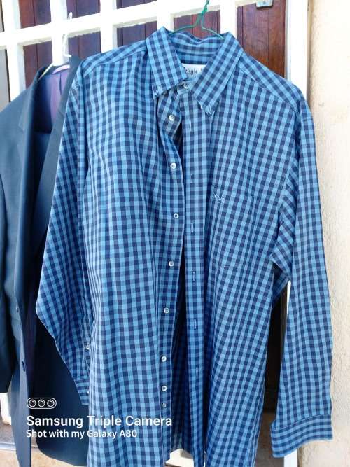 CARDUCCI WOOLRICH EXECUTIVE SUIT & PRINGLE OF SCOTLAND SHIRTWORTH R6000