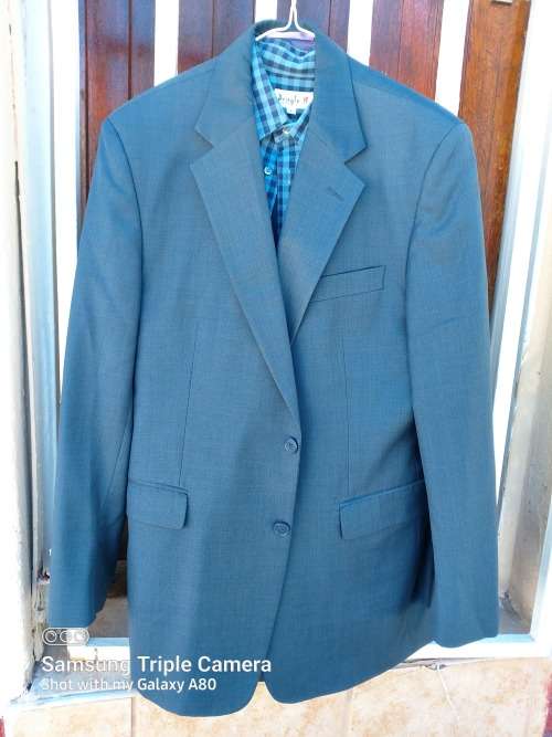 CARDUCCI WOOLRICH EXECUTIVE SUIT & PRINGLE OF SCOTLAND SHIRTWORTH R6000