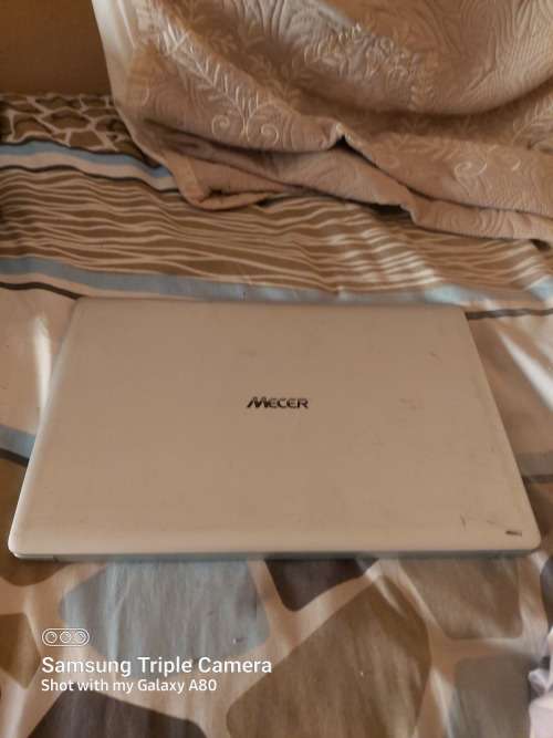 MECER Z140 C LAPTOPMecer Xpression Z140C 14-inch Notebook PC (Z140C)
