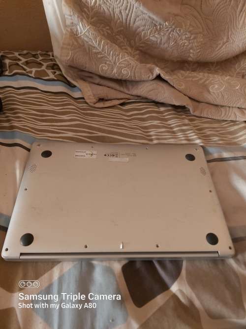 MECER Z140 C LAPTOPMecer Xpression Z140C 14-inch Notebook PC (Z140C)