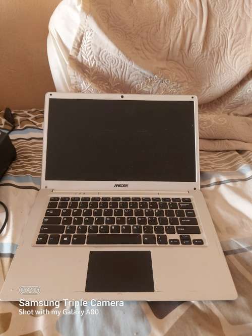 MECER Z140 C LAPTOPMecer Xpression Z140C 14-inch Notebook PC (Z140C)