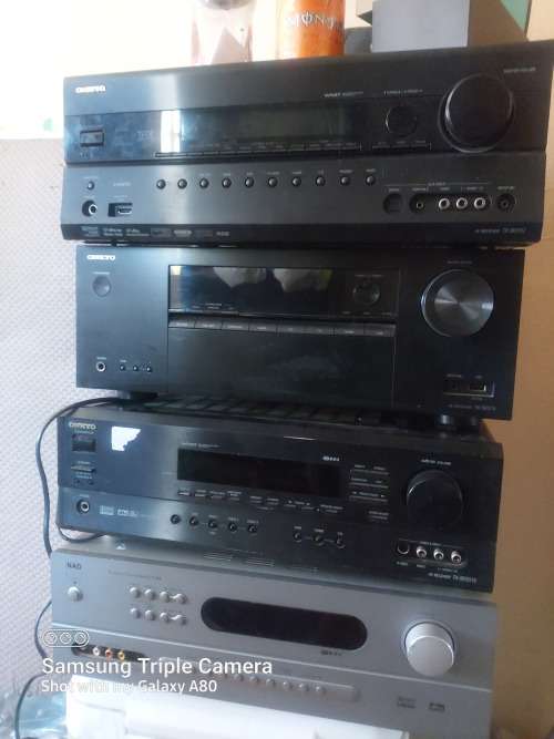 Onkyo TX-SR373 - 5.1 Channel AV Receiver, Power issue, does come on and sometimes its dead