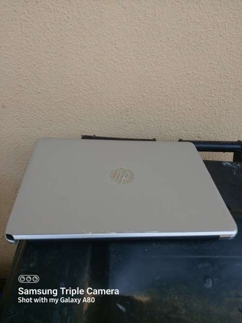 Last One. HP14-bs001ni 14' FHD, 1TB, 4gb, 1.6ghz, super fast machine. HP True Vision Camera